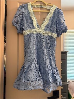 Half Heart NWOT Lace V-Neck Peplum dress Light Blue with Cream Trim